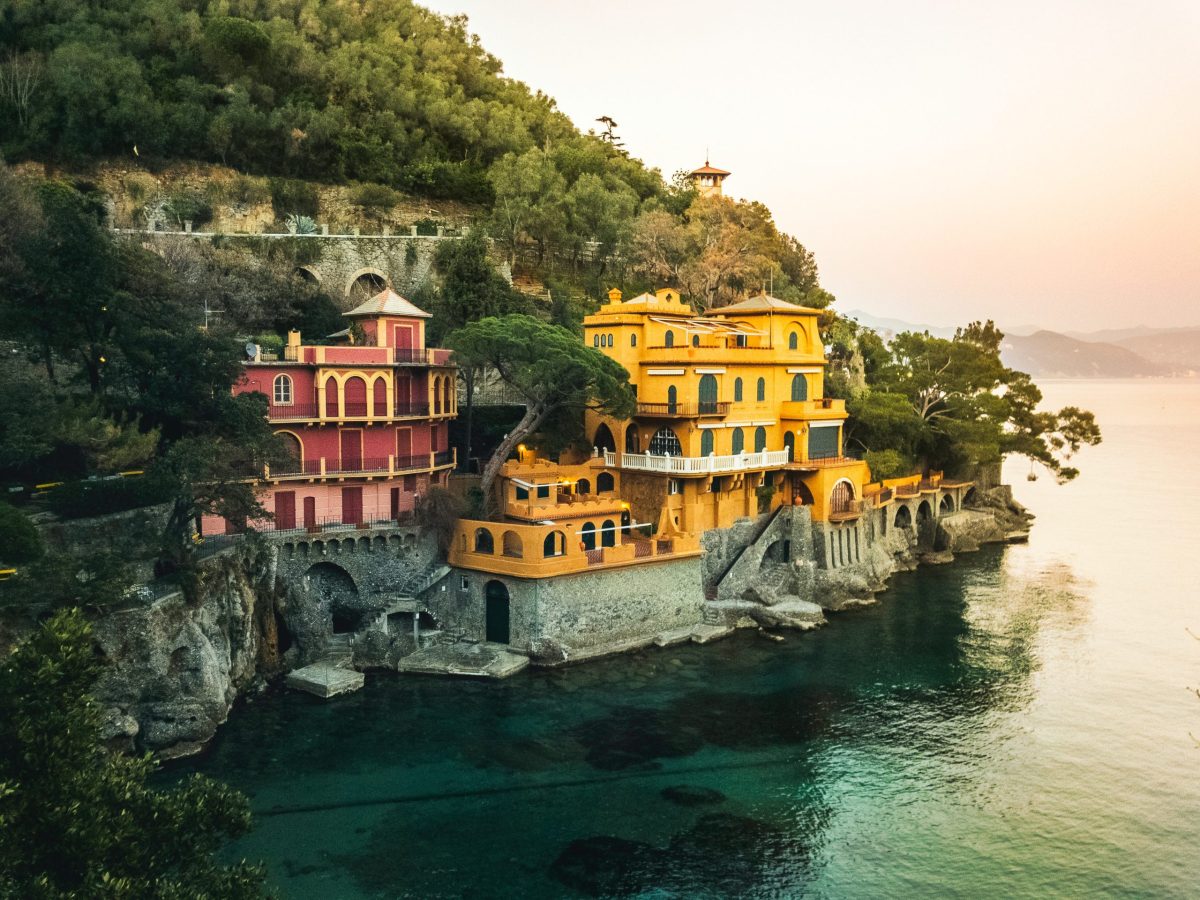 gaetano-cessati-LOZKj-x6gDo-unsplash