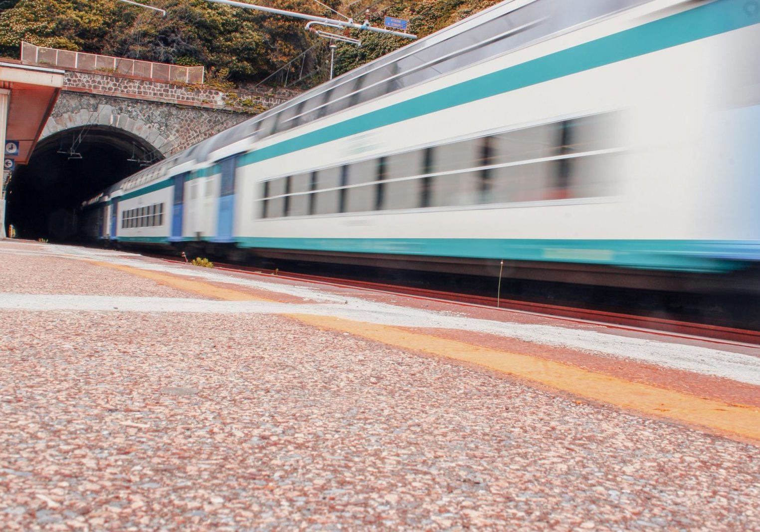 claudio-carrozzo-I-VOHzmMZ5c-unsplash
