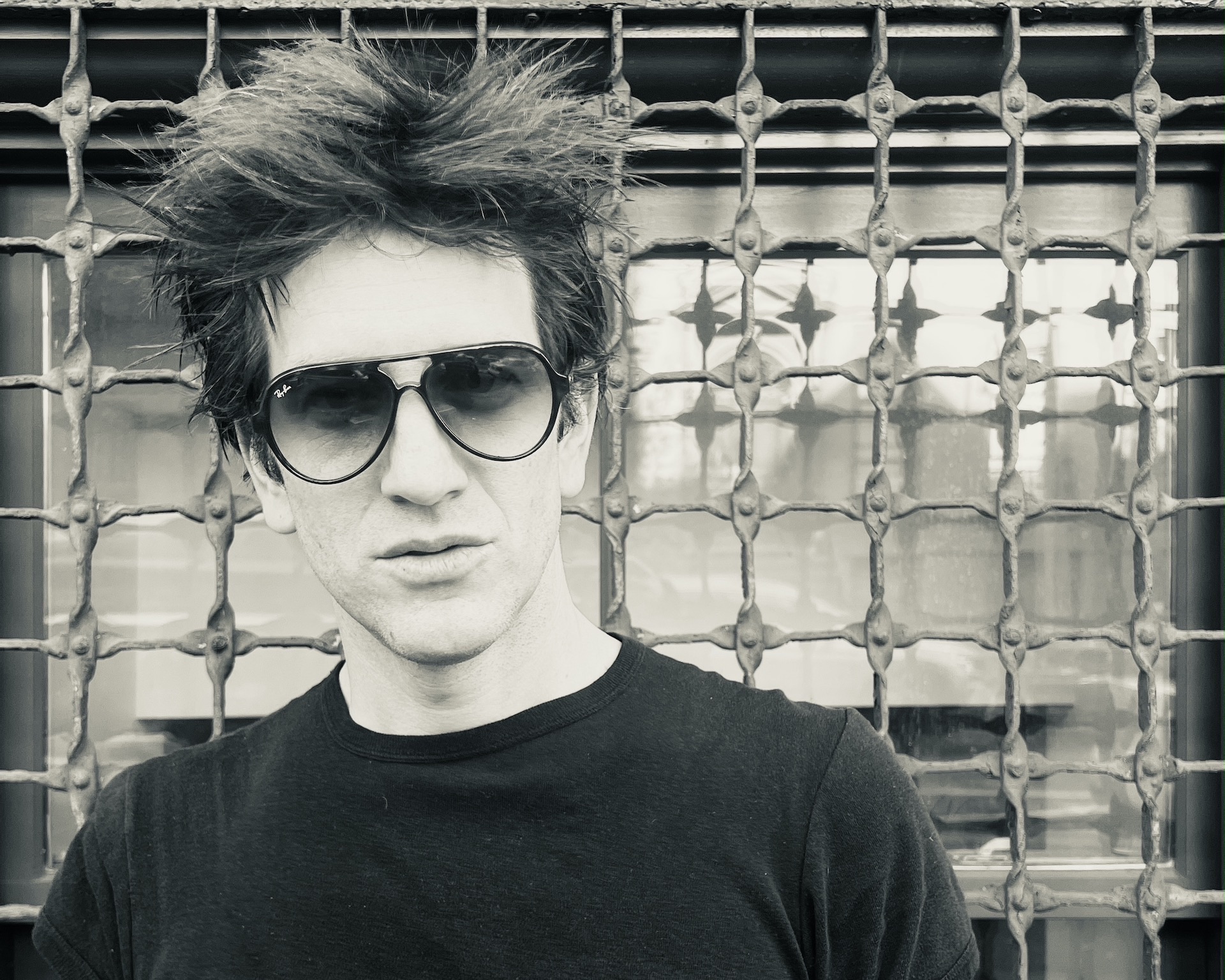 Gritty Indie Folk Singer Songwriter Dante Mazzetti in New York City