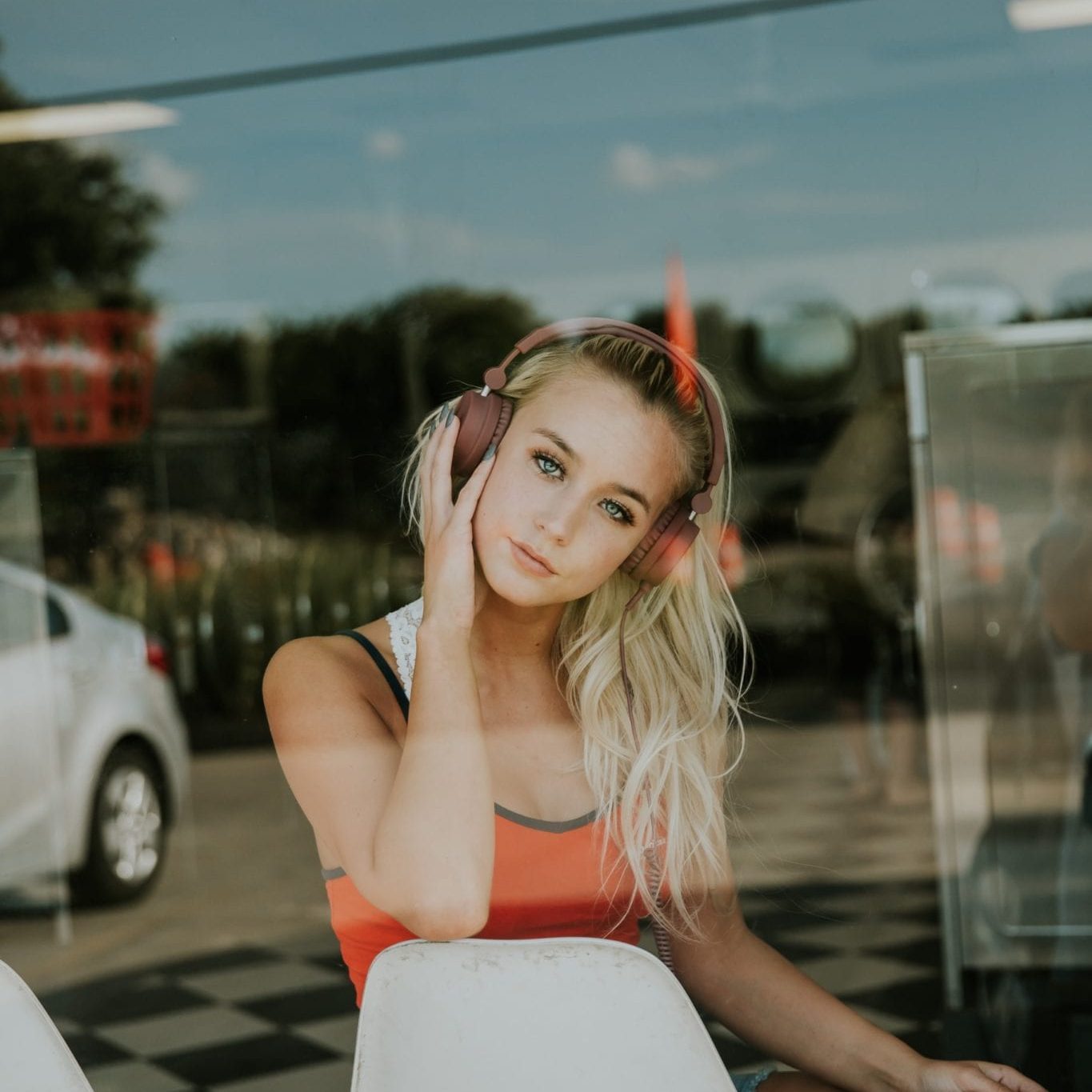 averie-woodard-th3rQu0K3aM-unsplash